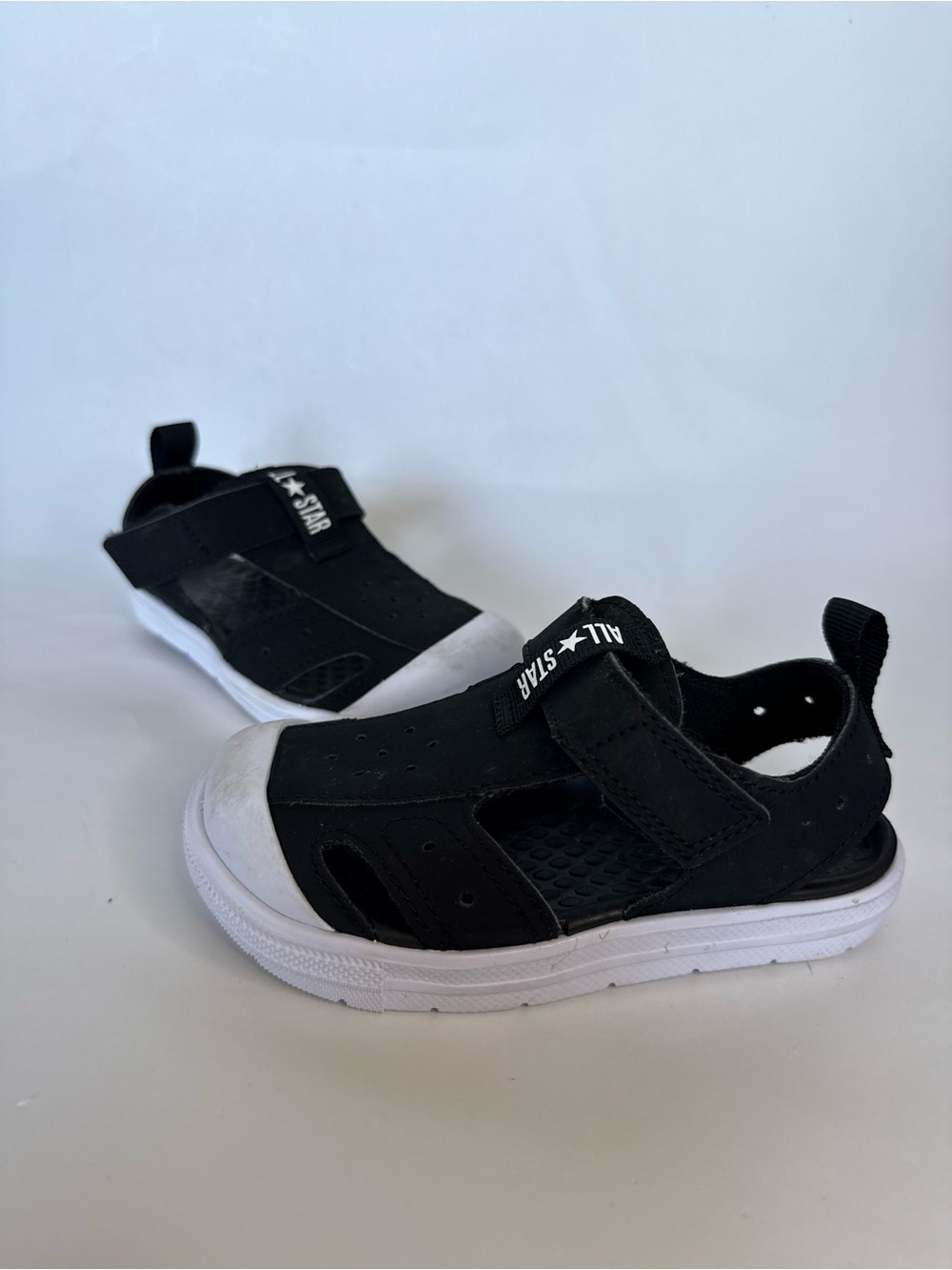 Converse Toddler Chuck Taylor Utility Sandal Easy-On in size US 9
